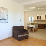 Semesterbostad Lorenzo By Interhome *