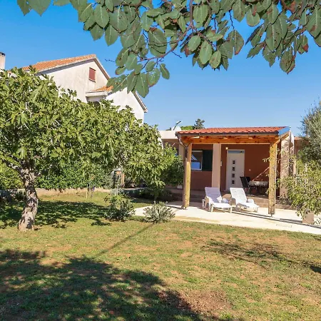 Lorenzo By Interhome Casa vacanze *