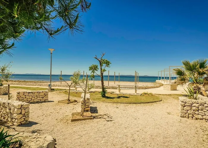 בית נופש Lorenzo By Interhome פריבלאקה